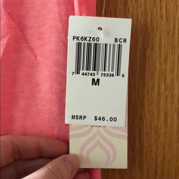 💗New pink Lotus T-shirt size medium - Picture 5 of 6